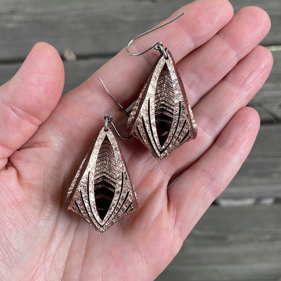 ORO PO PO Eyedazzler Earrings - Picture 3 of 10